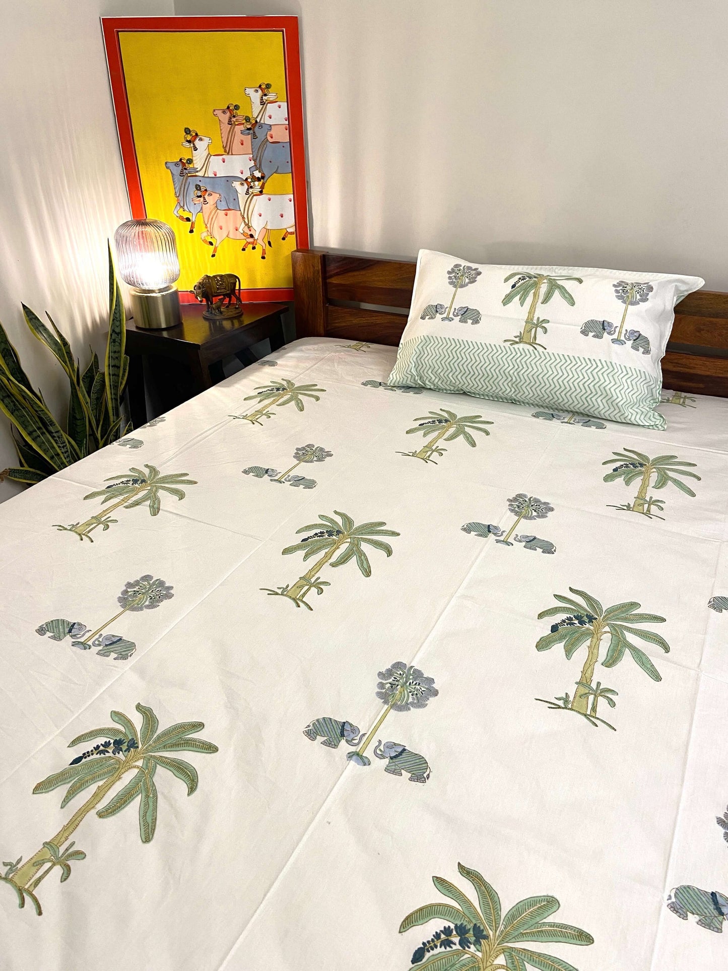 Pastel Green Gaj Palm Hand Block Percale Cotton King Bedsheet - Nakhrro