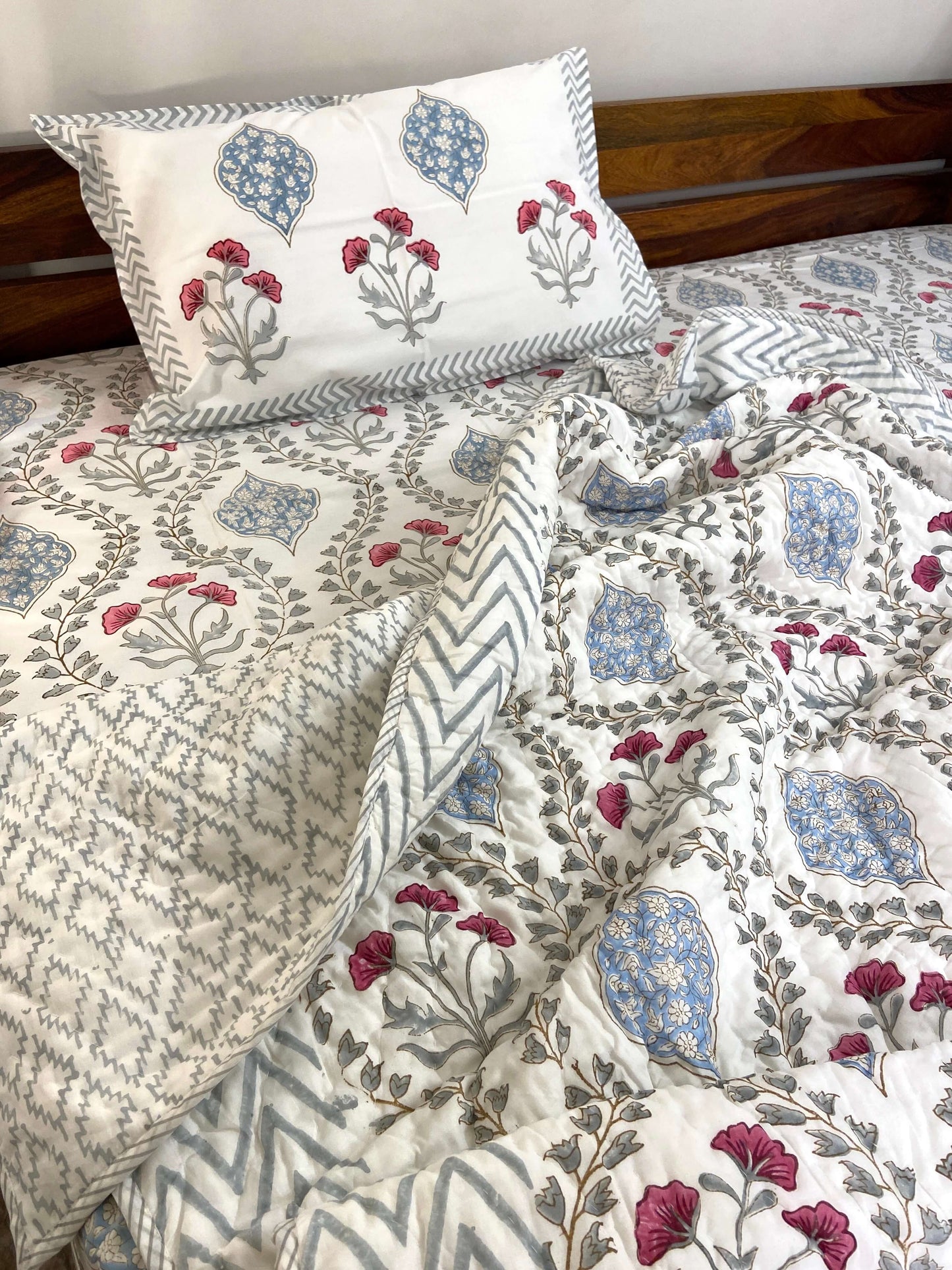 Pastel Grey Blue Floral Organic Mul Cotton Single Bed Quilt - Nakhrro