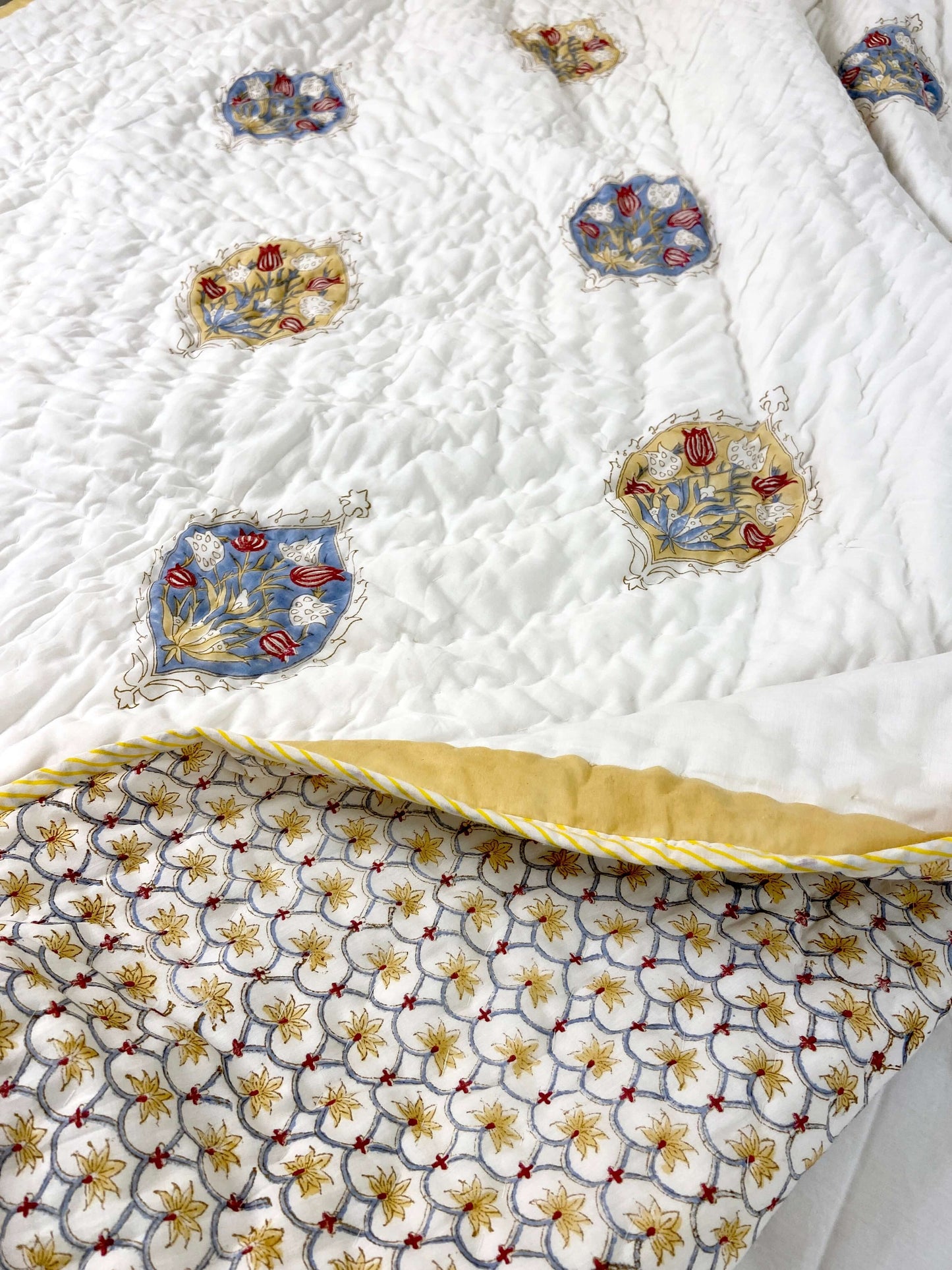 Floral Motifs Organic Mul Cotton Reversible Single Bed Quilt - Nakhrro