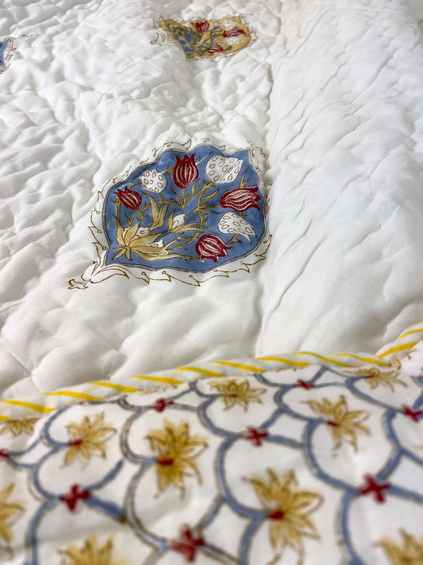 Floral Motifs Organic Mul Cotton Reversible Single Bed Quilt - Nakhrro