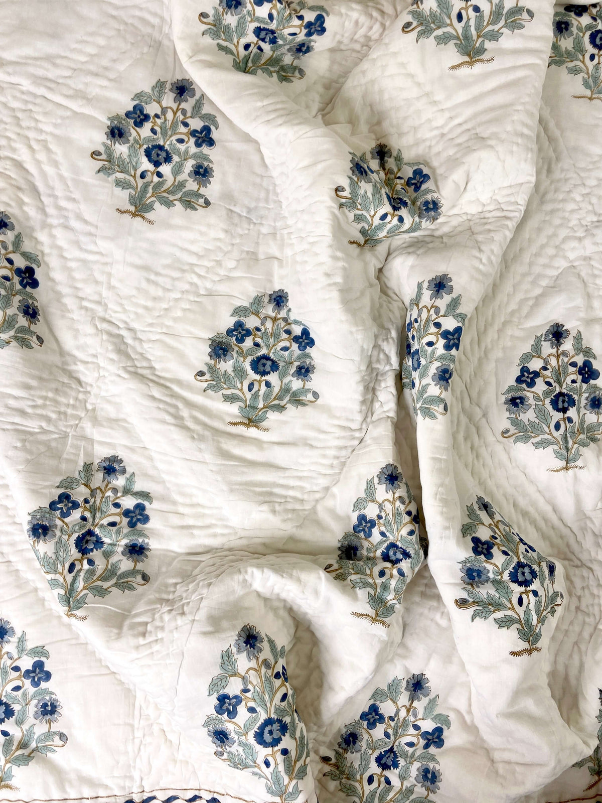 Mughal Motifs Organic Mul Cotton Reversible Double Bed Quilt - Nakhrro