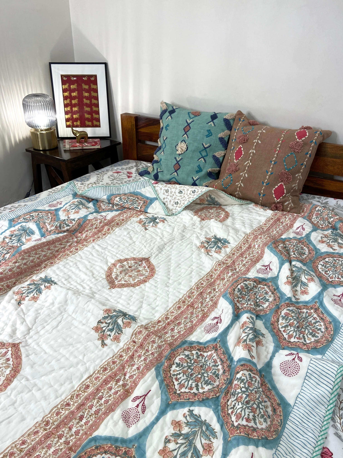 Hexagon Florals Organic Mul Cotton Reversible Single Bed Quilt - Nakhrro