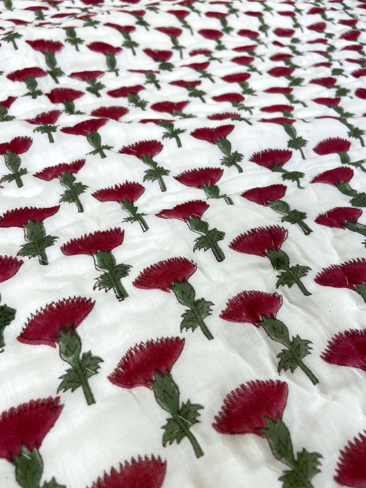 Magenta Poppy Flower Organic Mul Cotton Reversible Single Bed Quilt - Nakhrro