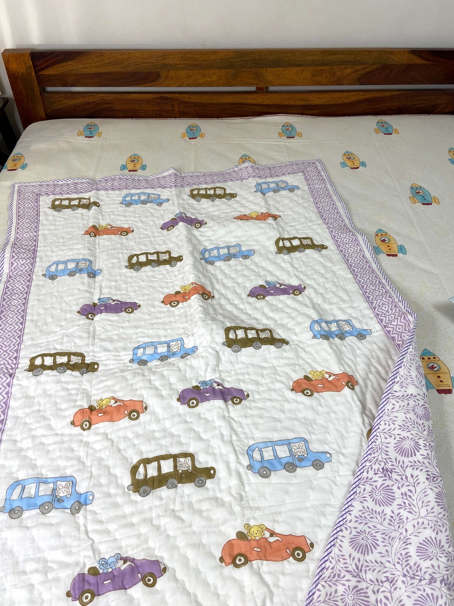 Colourful Cars Hand Block Baby Quilt - Nakhrro