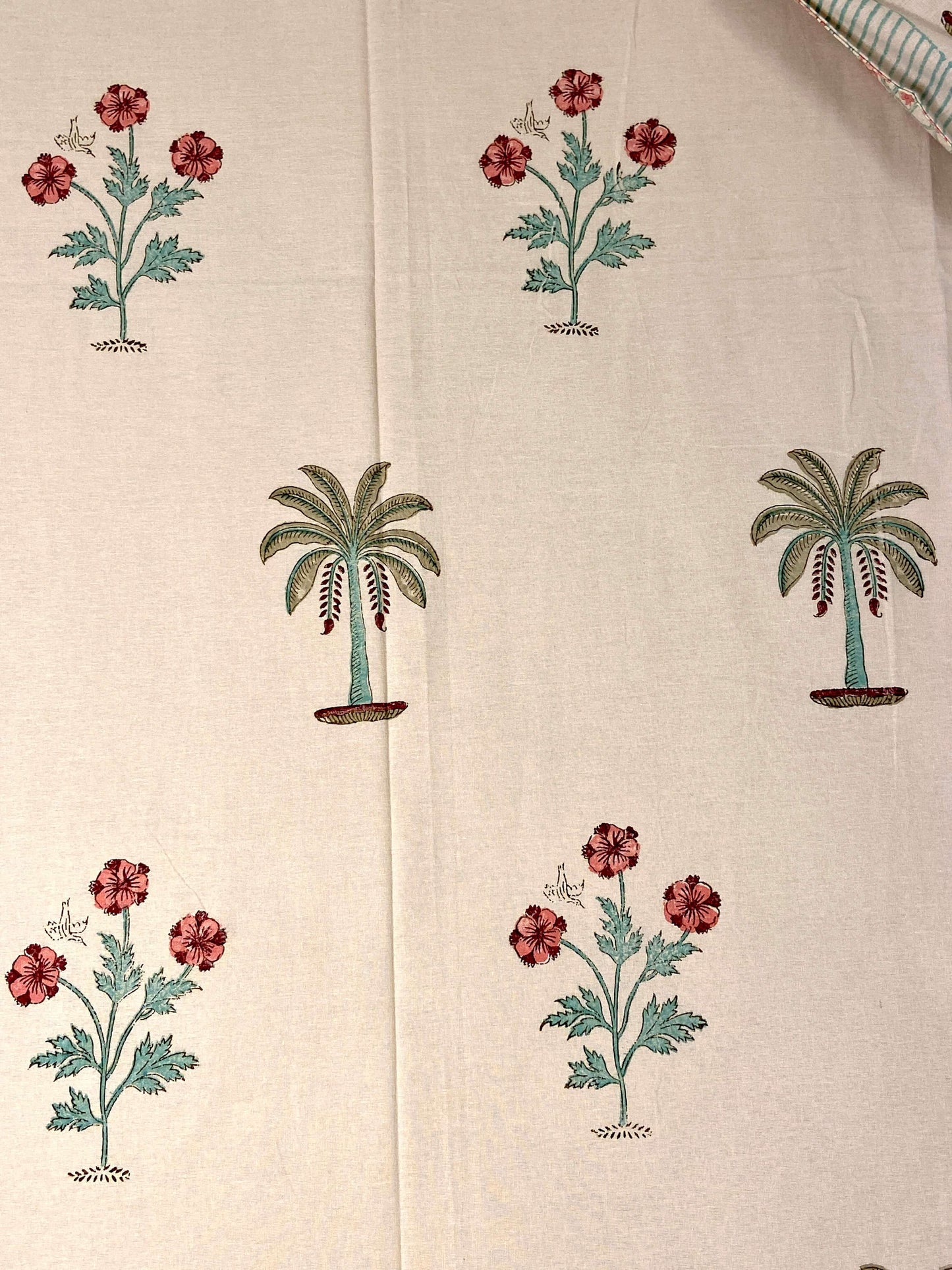 Beige Palm Floral Hand Block Cotton Queen Bedsheet - Nakhrro