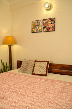 Magenta PaisleycDouble Bed Queen Hand Embroidered Bedspread/ Dohar - Nakhrro