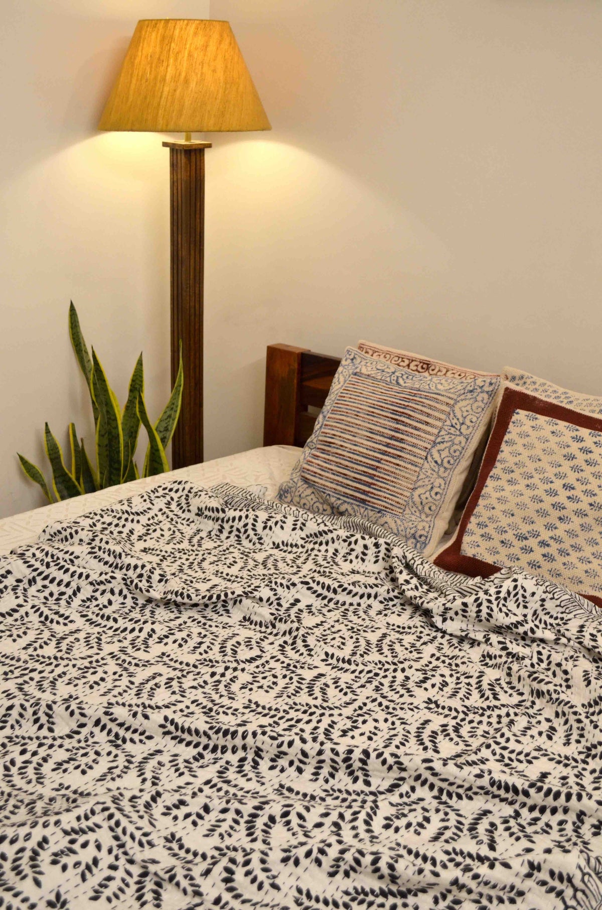 Black Floral Motifs Single Bed Queen Hand Embroidered Dohar - Nakhrro