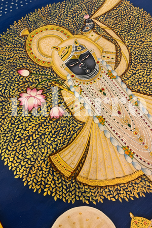 Divine Aura Of Shrinath Ji - Nakhrro