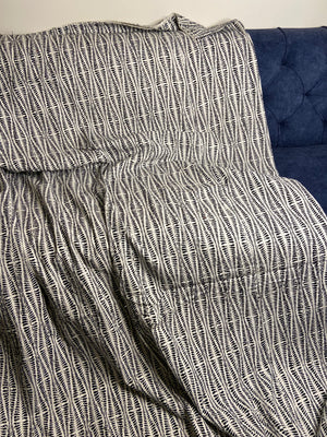 Black & White Minimal Embroidered King Size Kantha Bedspread - Nakhrro