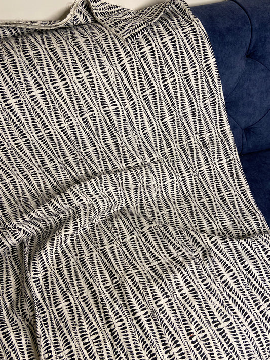 Black & White Minimal Embroidered King Size Kantha Bedspread - Nakhrro