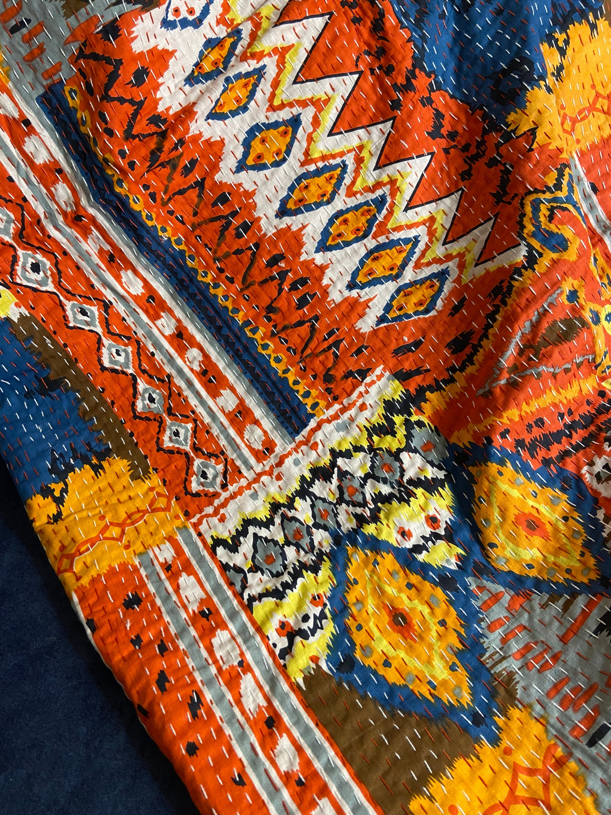 King Size Red Ikat Colourful Kantha Bedspread/Dohar - Nakhrro