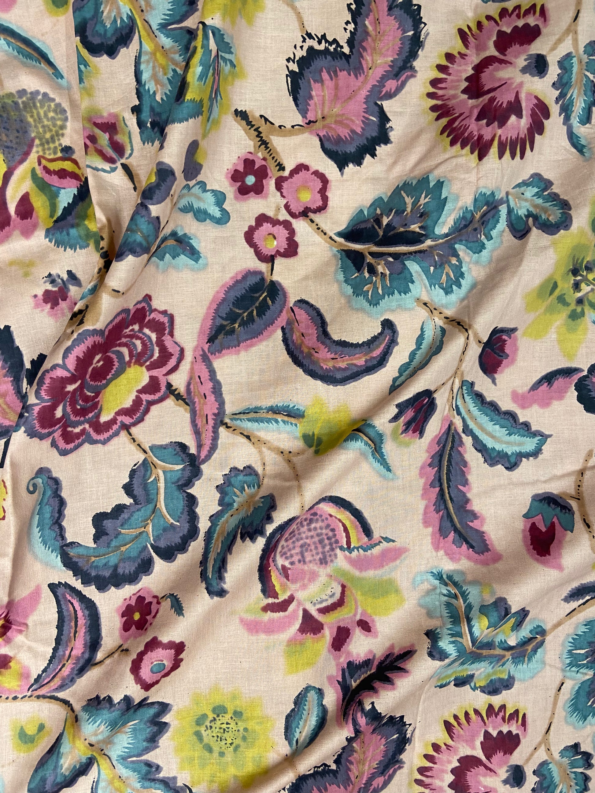 Beige Floral Print Cotton Cloth - Nakhrro