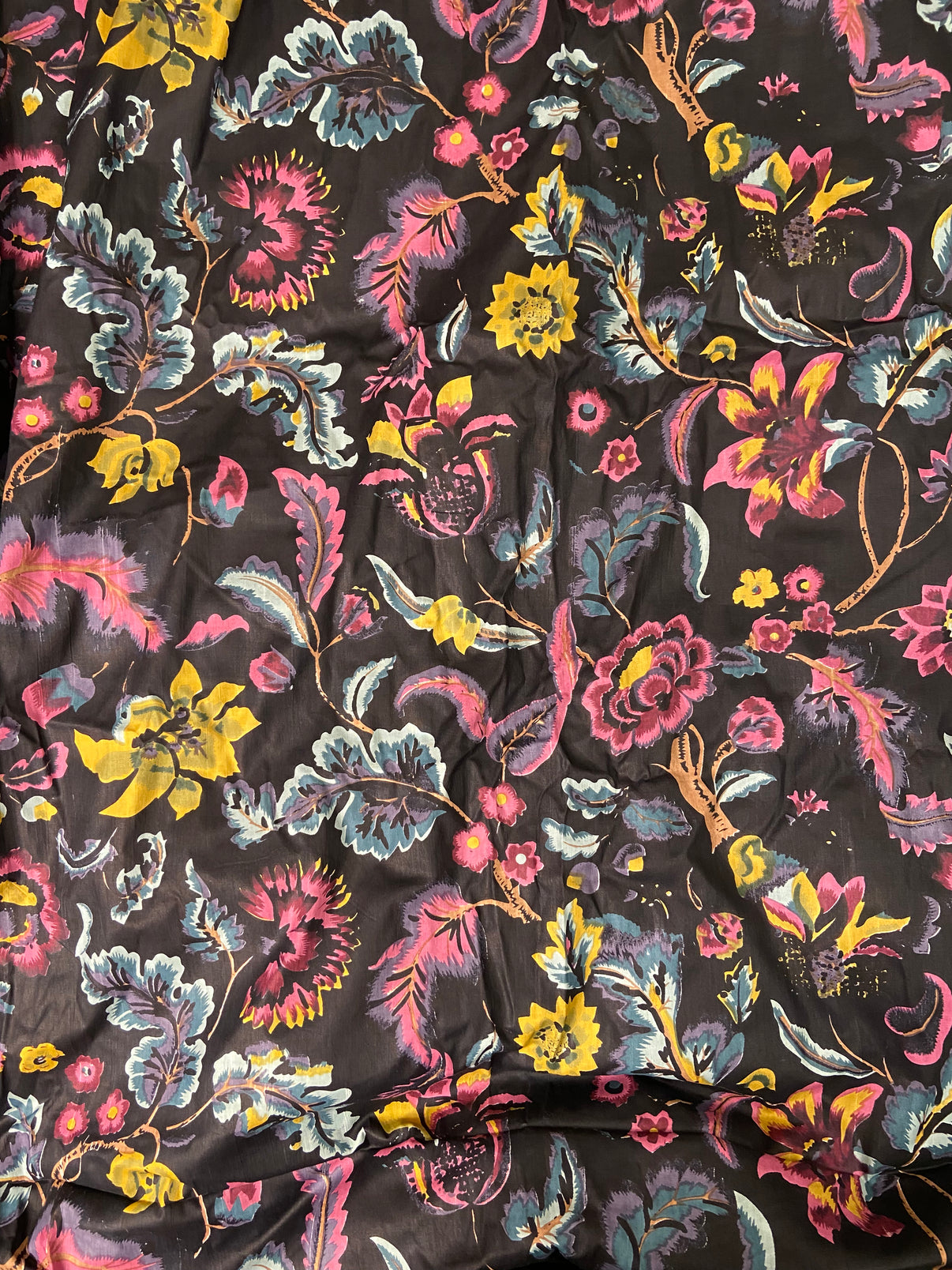 Black Floral Print Cotton Cloth - Nakhrro