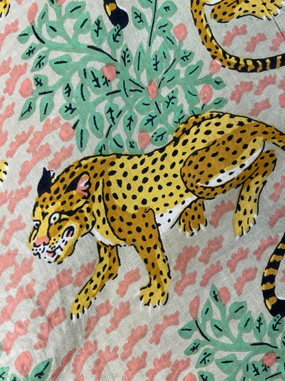Cheetah Grey Print Cotton Cloth - Nakhrro