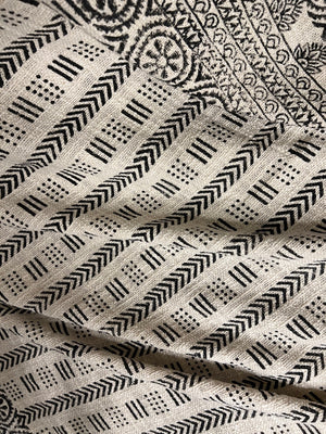 Black & White Tribal Print Throw - Nakhrro