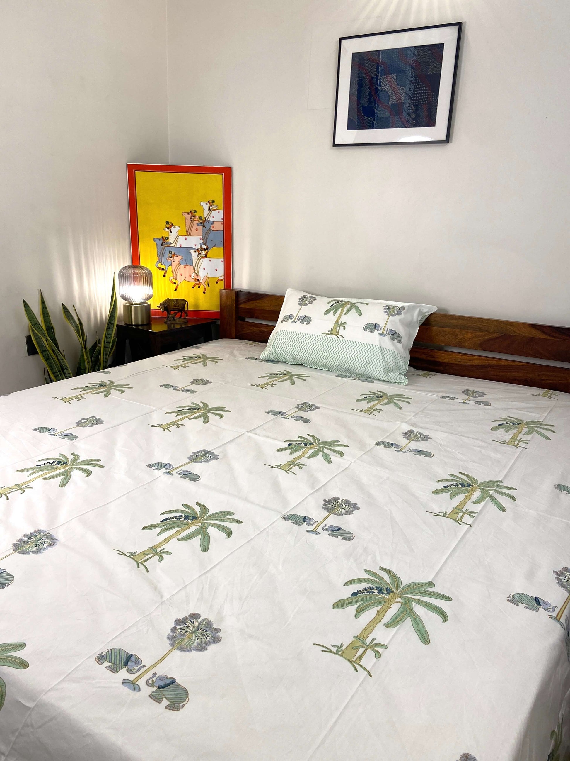 Pastel Green Gaj Palm Hand Block Percale Cotton King Bedsheet - Nakhrro