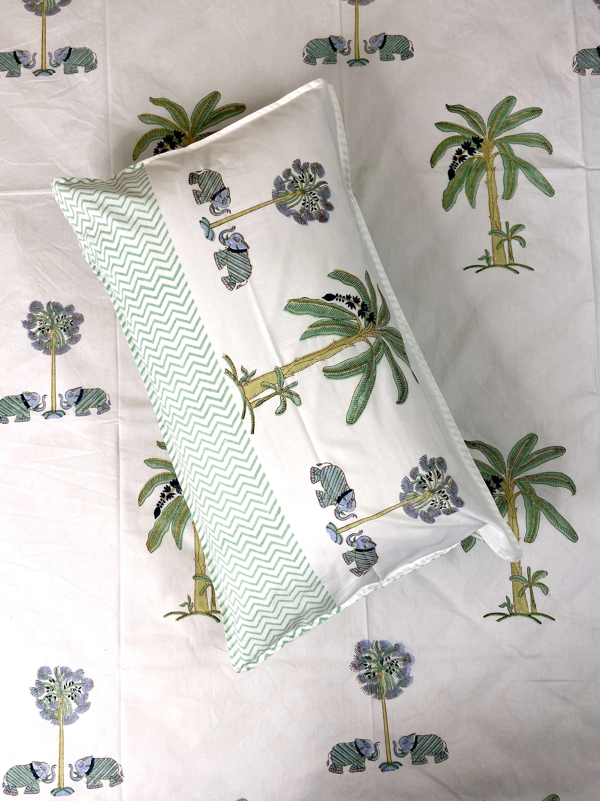 Pastel Green Gaj Palm Hand Block Percale Cotton King Bedsheet - Nakhrro