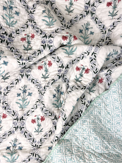 Floral Jaal Motifs Organic Mul Cotton Reversible Double Bed Quilt - Nakhrro