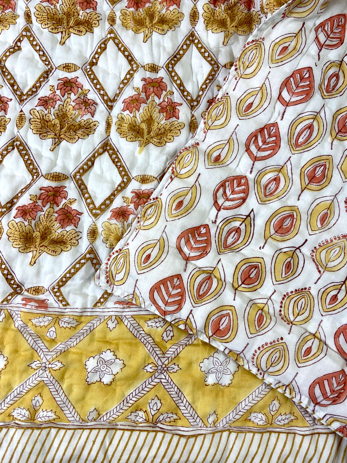 Honeycomb Floral Organic Mul Cotton Reversible Double Bed Quilt - Nakhrro