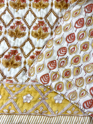 Honeycomb Floral Organic Mul Cotton Reversible Double Bed Quilt - Nakhrro