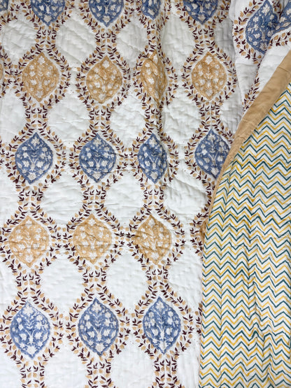 Floral Jaal Organic Mul Cotton Reversible Double Bed Quilt - Nakhrro